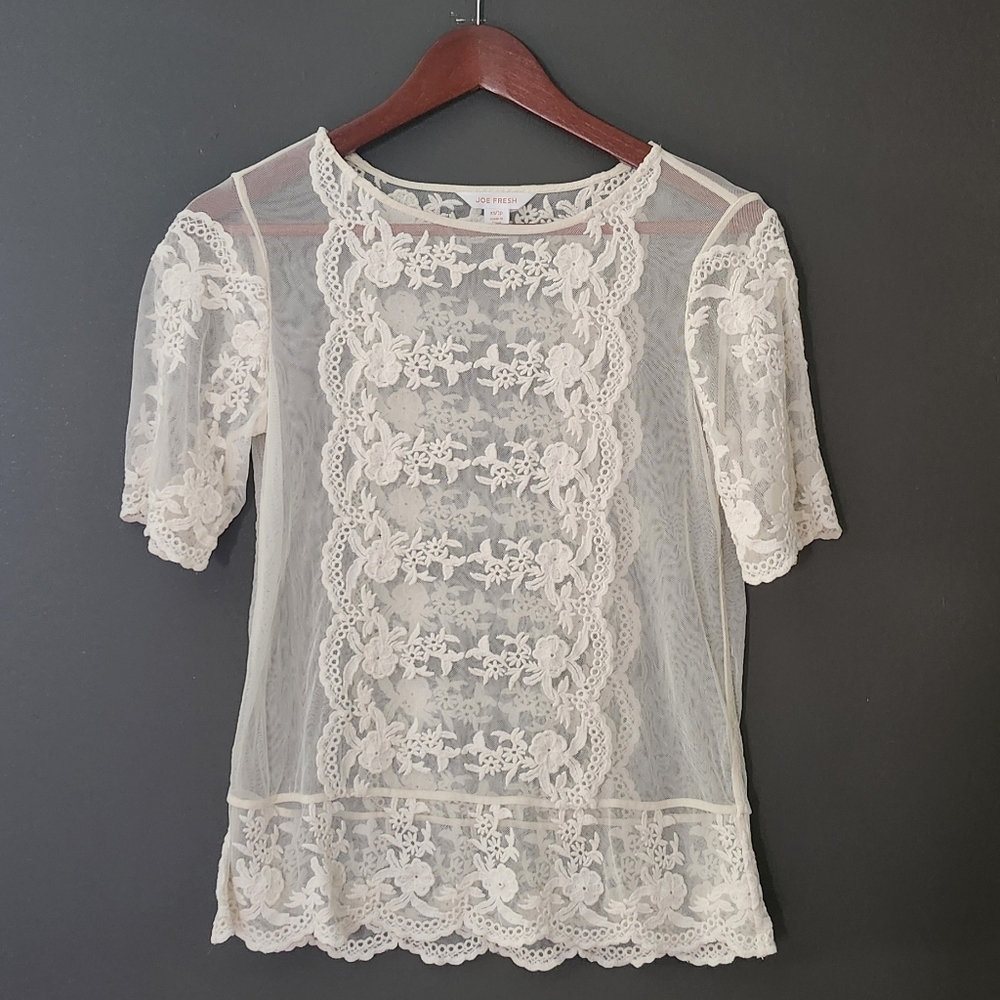 Joe Fresh Floral Lace Top in Cream